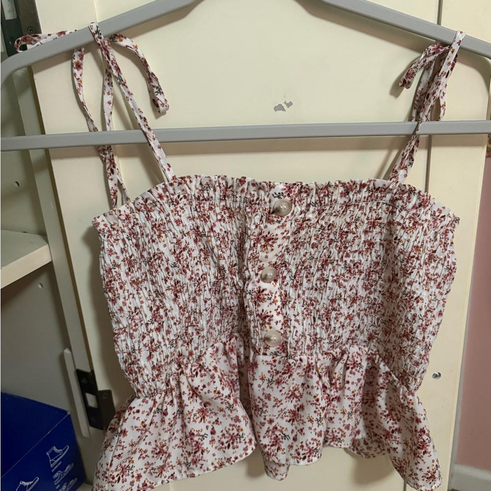 Paper Crane Floral Smocked Crop Top - Red and White